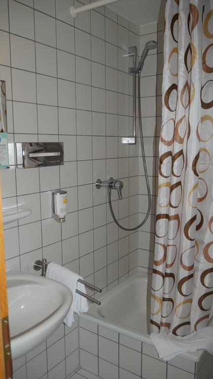 Komfort Hotel Ludwigsburg Buitenkant foto