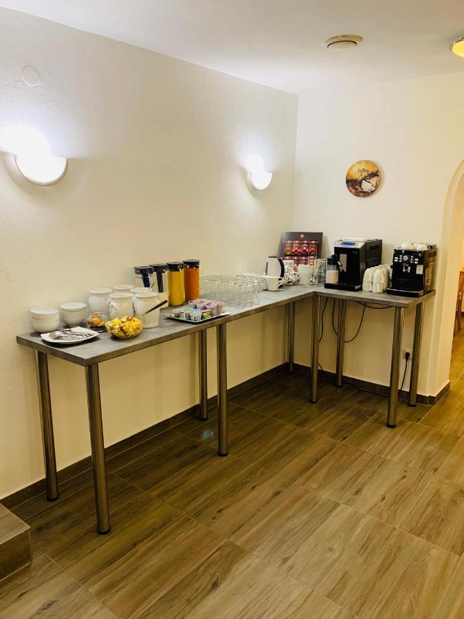 Komfort Hotel Ludwigsburg Buitenkant foto