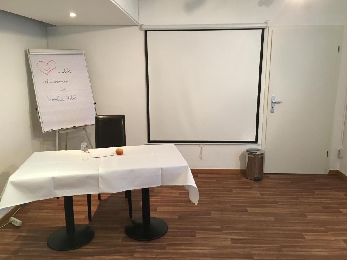 Komfort Hotel Ludwigsburg Buitenkant foto